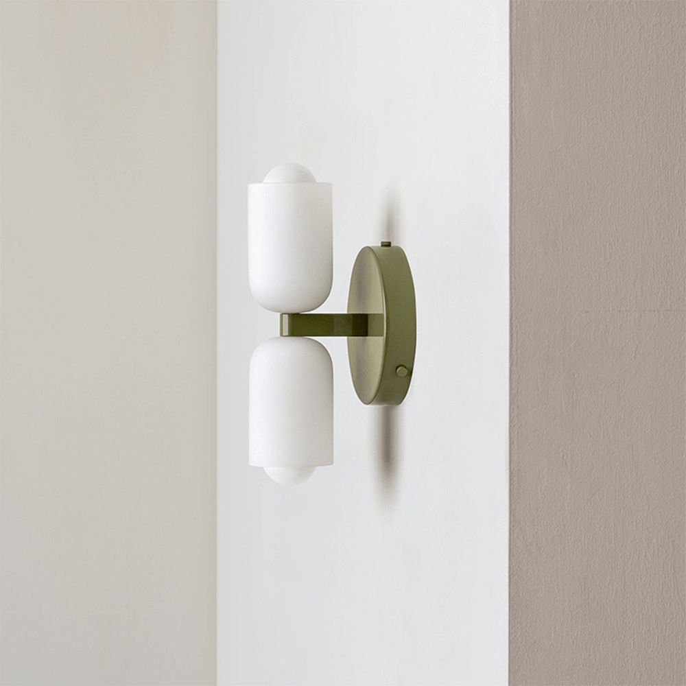 Nova | Elegant Acrylic Wall Lamp