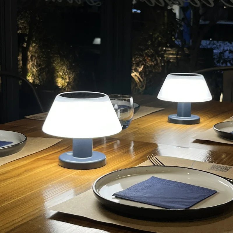 Solari Lamp | Solar powered table lamp 