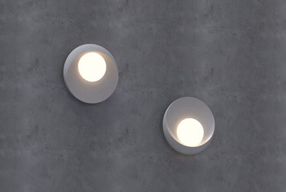 Private mode wall lamp for indoor and outdoor use 