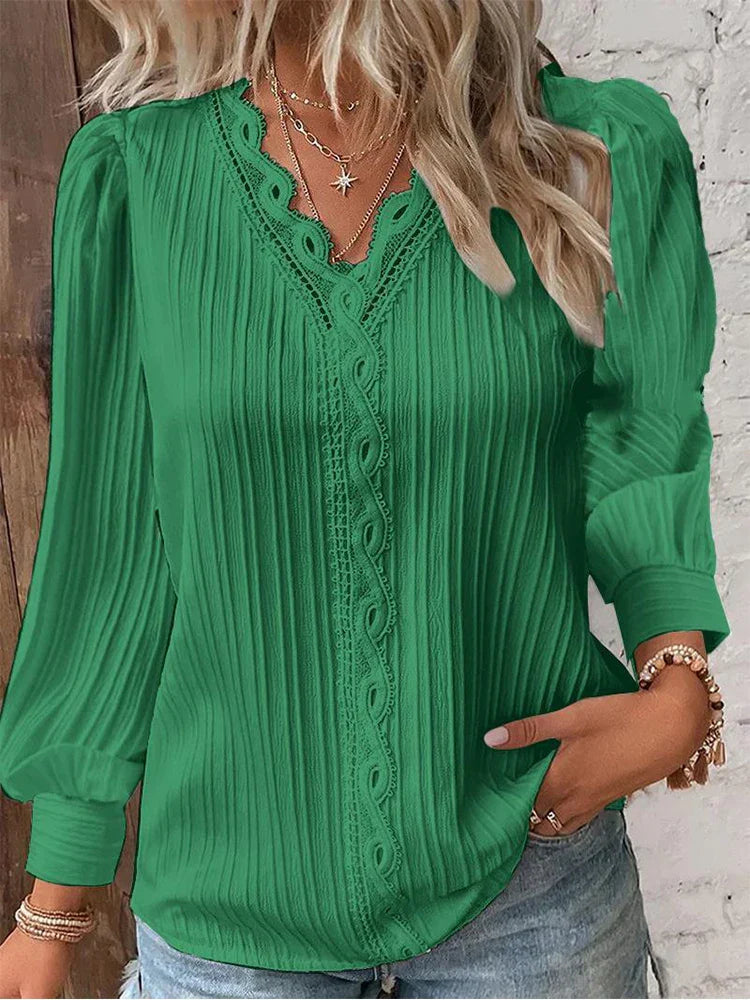 EMMA™ | BLOUSE MET KANTDETAILS IN CHIFFON