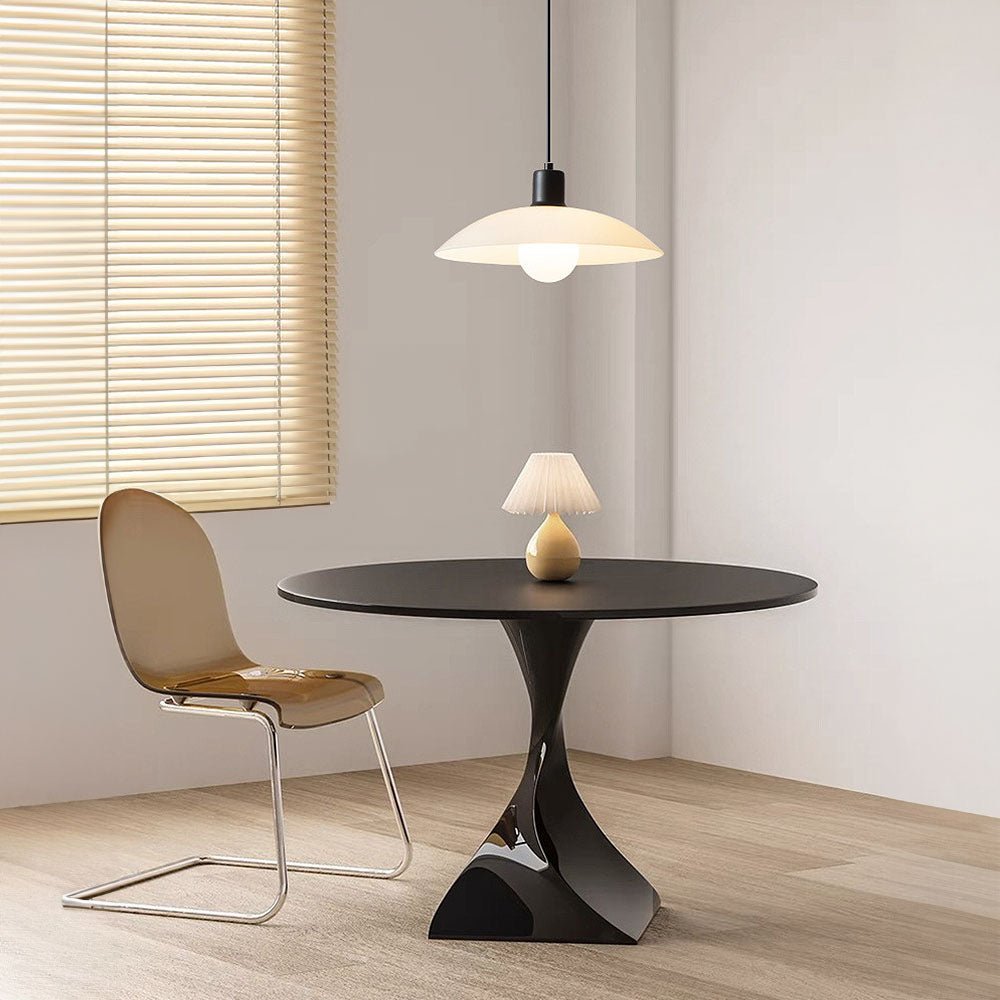 Minimalistische hanglamp van wit gelaagd glas