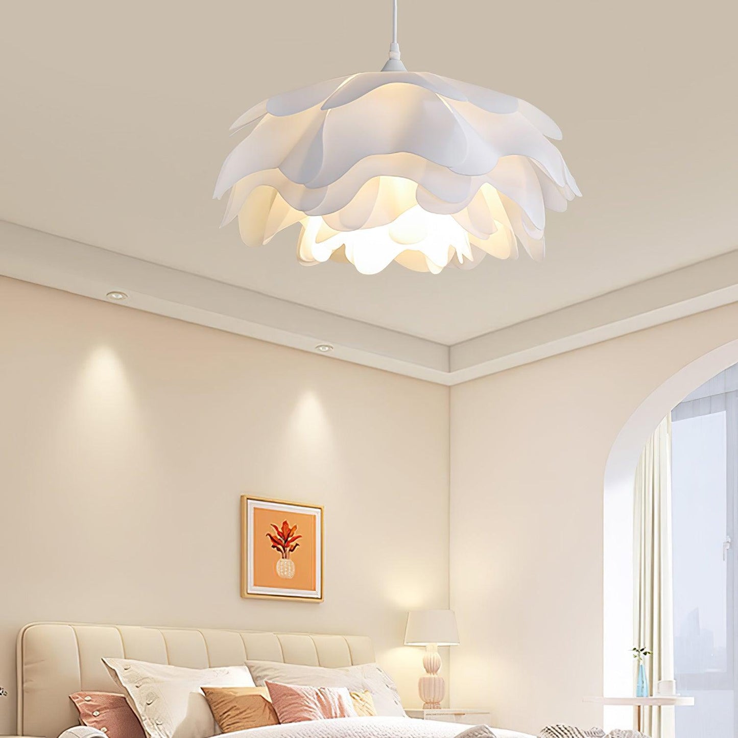 White pendant lamp in flower shape