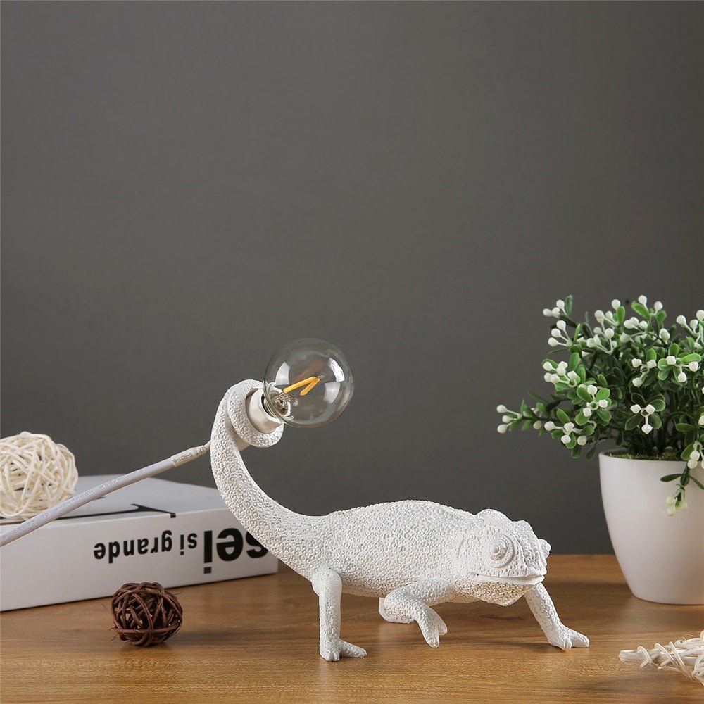 Modern Animal Resin Lizard Table Lamps