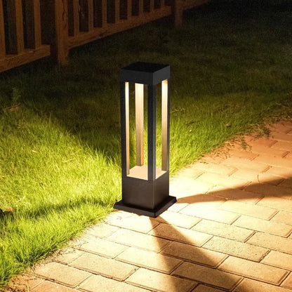 Nimbus Light | Solar powered column lamp 