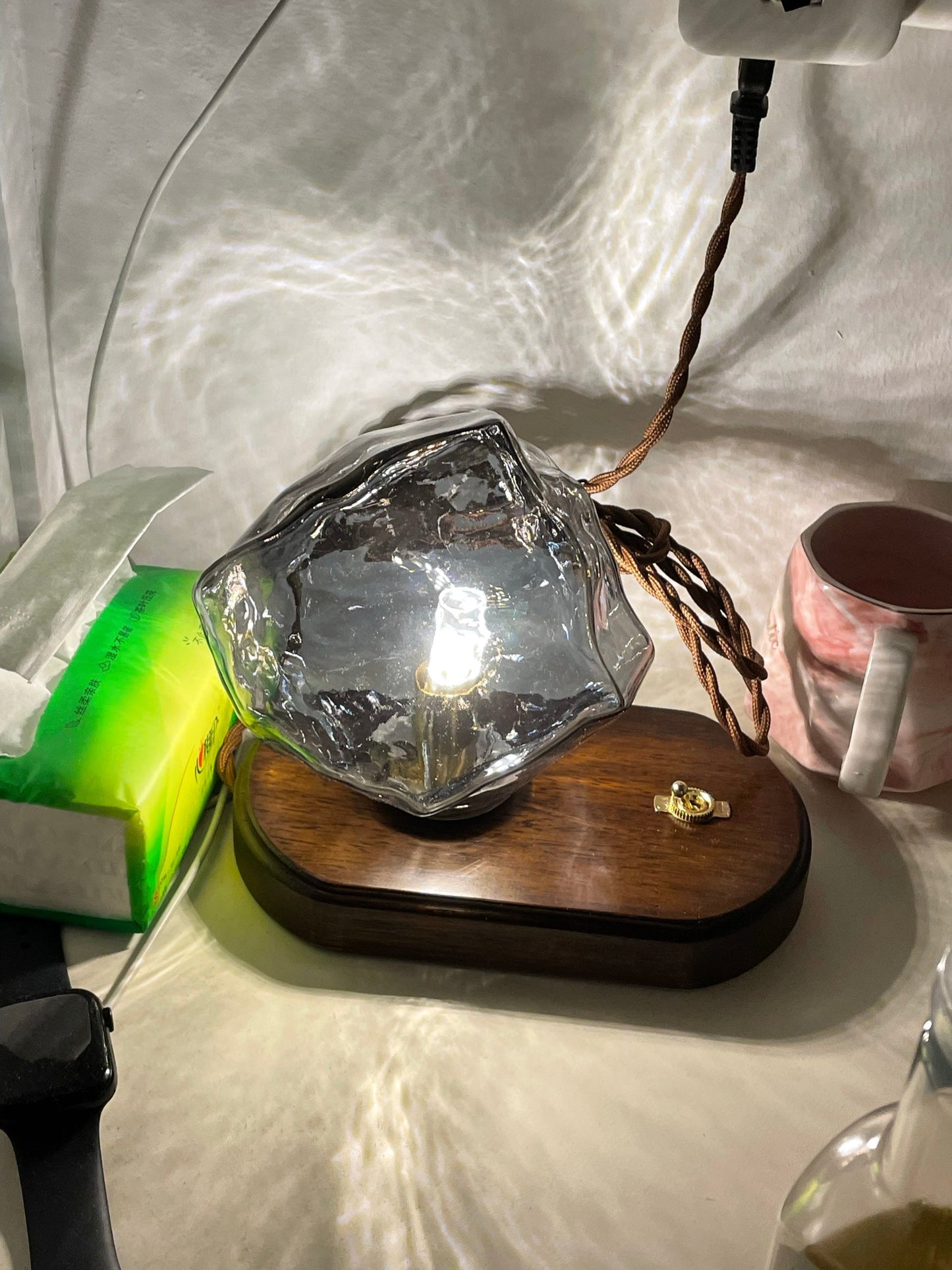 Ice stone glass table lamp