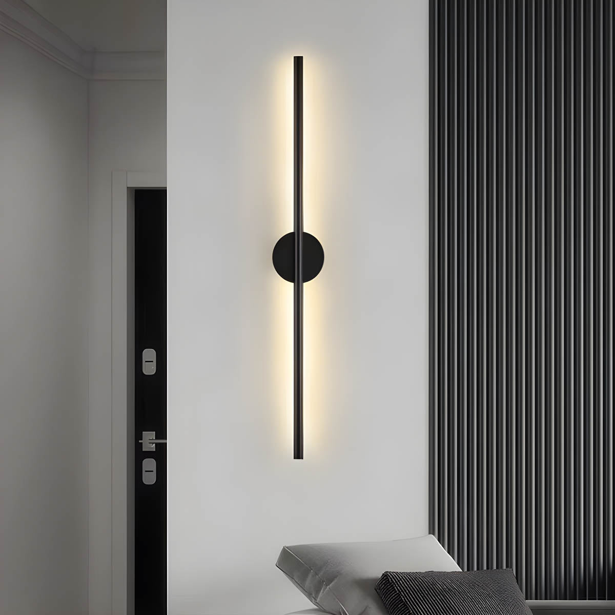 Lance | long strip wall lamp