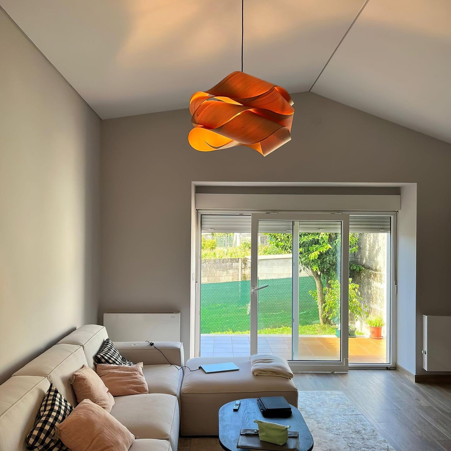 Link pendant lamp 