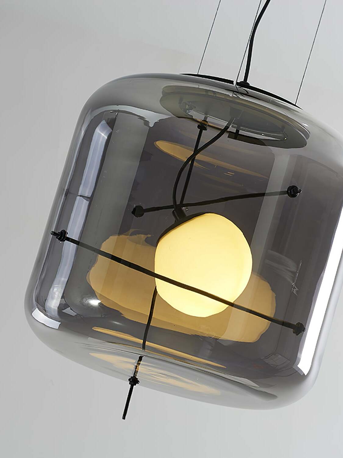 Plot glass pendant lamp 