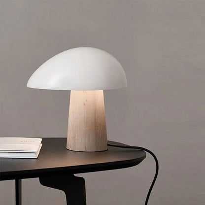 Juno table lamp collection