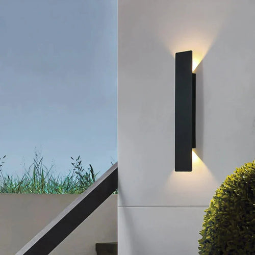 Triglow - Waterproof LED outdoor wall lamp