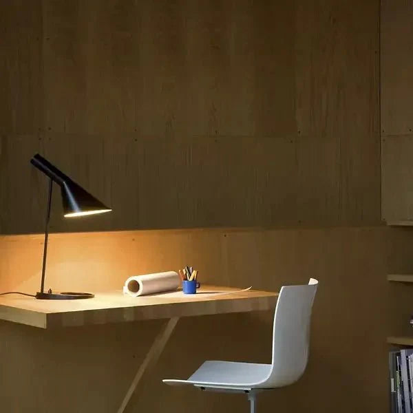 LED Modern Minimalist Lamp 