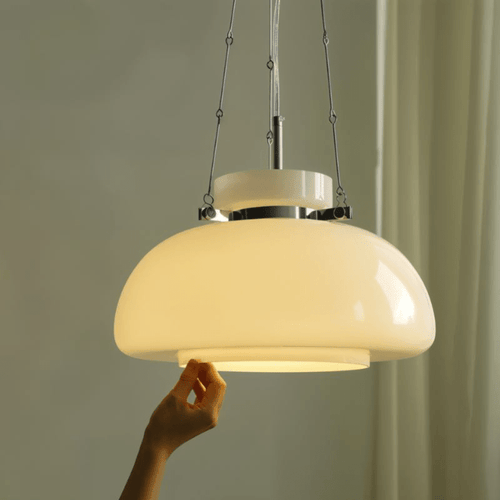 Milky pendant lamp 