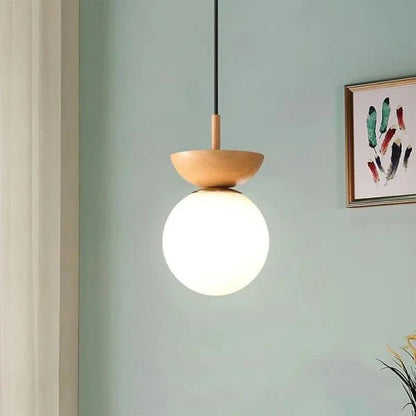 Scandinavische hanglamp van halfhout