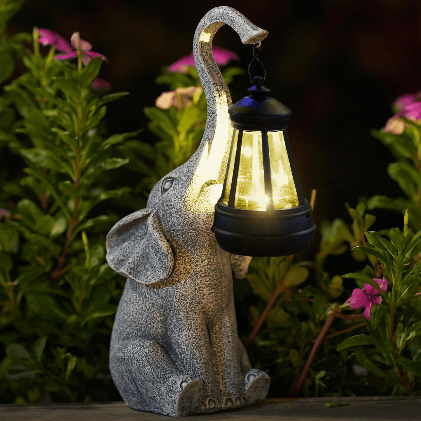 Gentle™ | Garden lamp with elephant