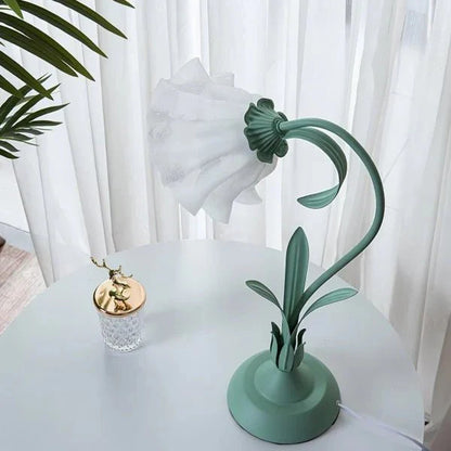 Vintage adjustable flower table lamp