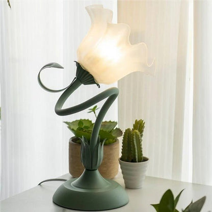 Vintage adjustable flower table lamp